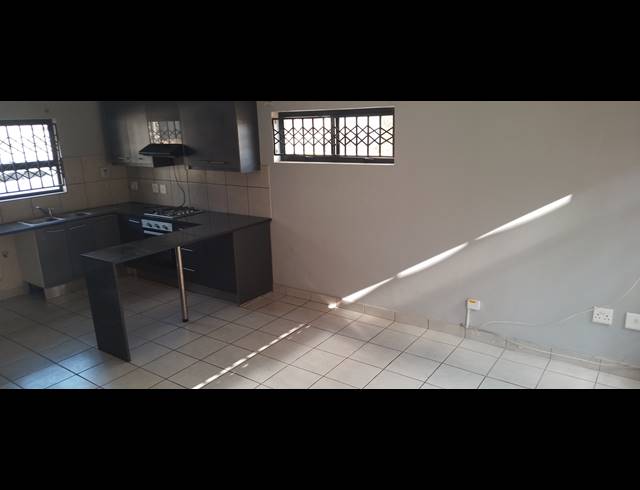 3 BEDROOM APARTMENT FOR SALE IN BRAKPAN NORTH